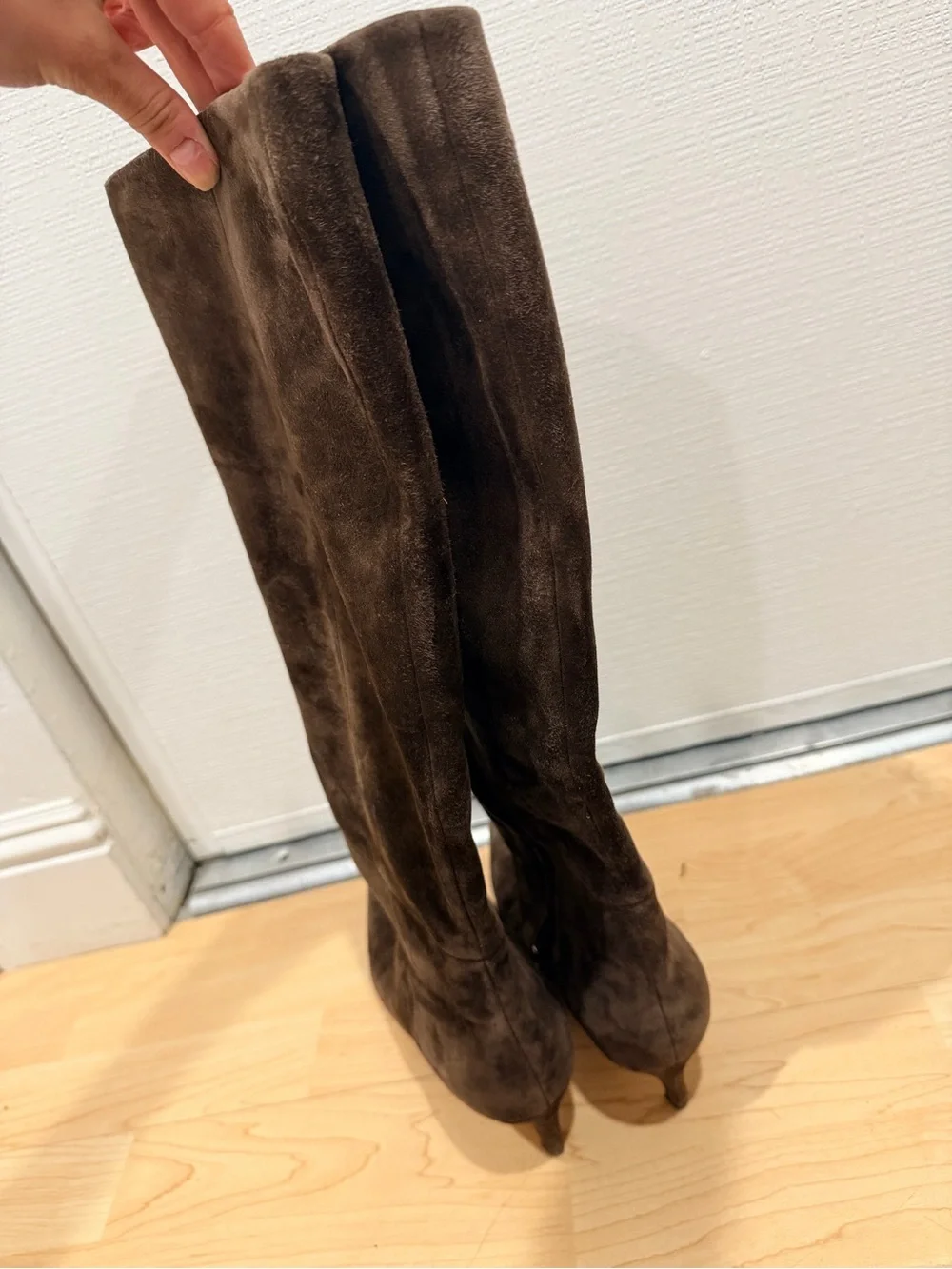 Nine West clean lines
